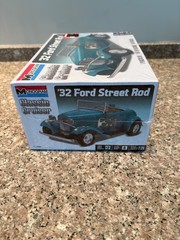 Monogram ‘32 Ford Street Rod Cruiser 1:24 scale Kit # 85-0882 Sealed BUT….