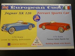 GLENCOE #3604 MINIKITS JAGUAR XK120 AND FERRARI IN 1/72ND SCALE (NEW IN BOX)
