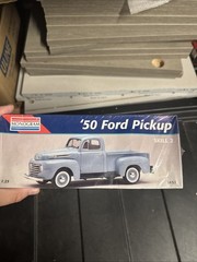 Monogram #2457 1950 Ford Pickup 1/25 Scale Plastic Model Kit