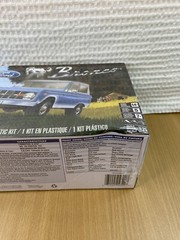Revell Ford Bronco 1/25 Scale Plastic Model Car Kit 85-4320 Brand New