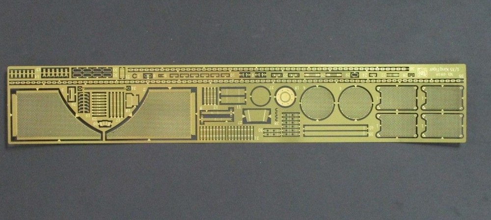 Dragon 1/35th Scale Kingtiger Porsche Turret – PE Parts from Kit No. 6848