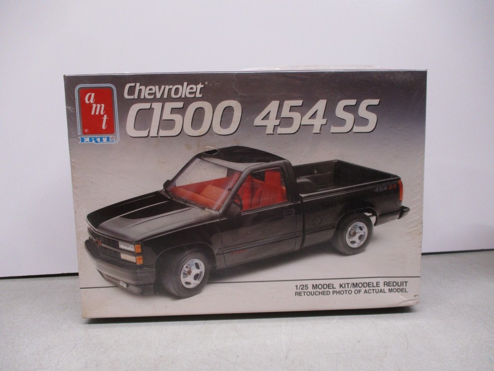 AMT Chevrolet C1500 454SS 1/25