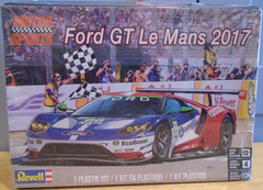 REVELL #4418 1/24 SCALE FORD GT LE MANS 2017 NEW IN DAMAGED BOX