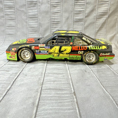 Monogram Built Up #42 Kyle Petty Mello Yello Pontiac Vintage Model Car.