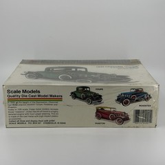 JLE Scale Models 1932 Chevrolet Coupe 4001 1/25 Diecast Model Kit – Sealed