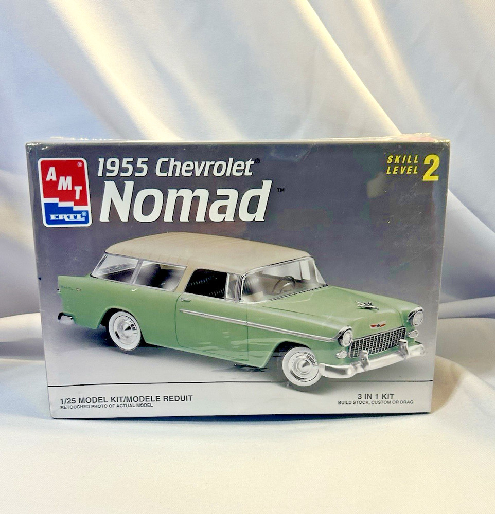 AMT Chevrolet 1955 NOMAD “3 in 1” Model Kit NEW in FACTORY SEALED BOX