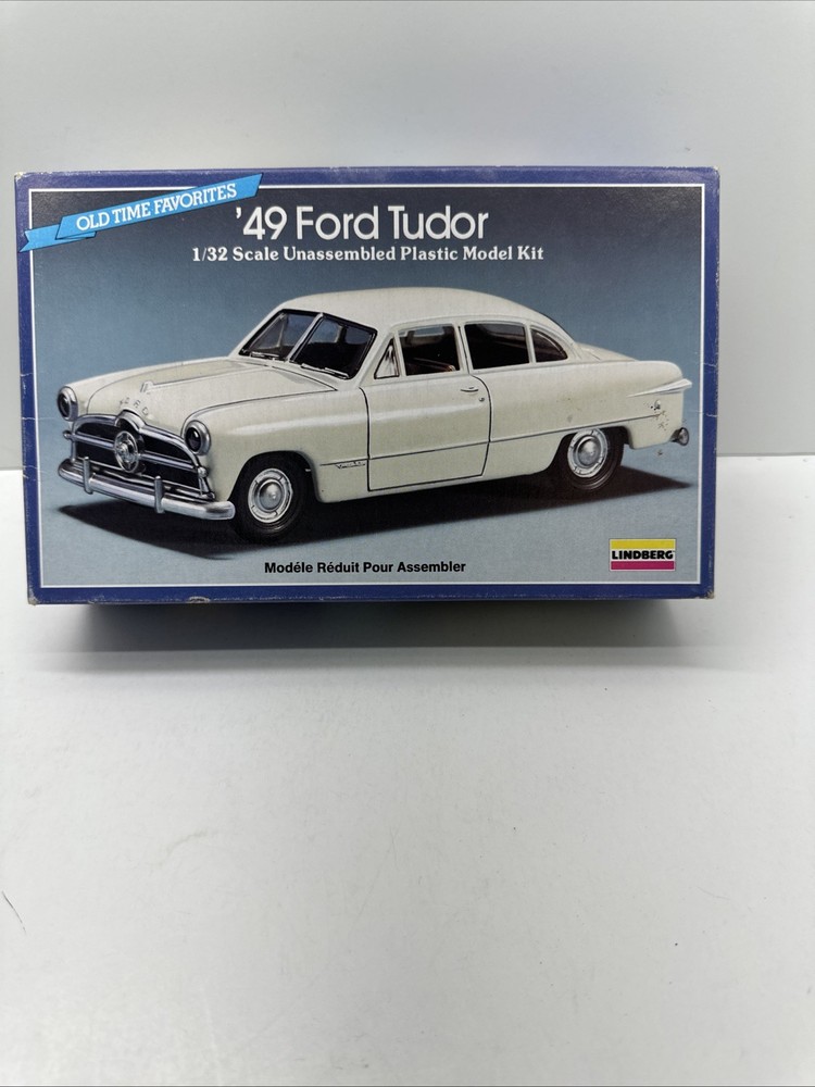 Lindberg 1/32. ’49 Ford Tudor Model Kit (partially built)