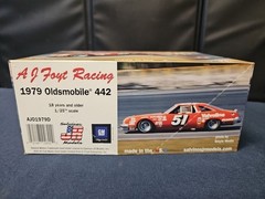 SALVINOS JR MODELS A J FOYT RACING 1979 OLDSMOBILE 442 Model Kit MADE USA NEW