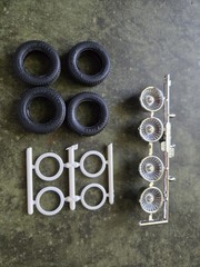 AMT ’63 CORVETTE STINGRAY Model Parts Wheels & tires AMT86 1/25 STK B41