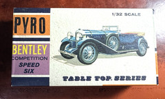 Pyro BENTLEY COMPETITION SPEED SIX Car Model Kit 1/32 Scale Table Top Series