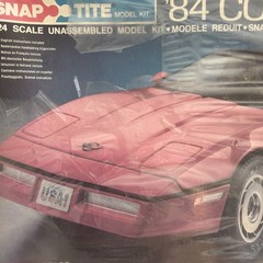🚨Monogram 1984🚨Corvette 1/24 Model Snap Tite⭐️Vintage⭐️1983 Classic