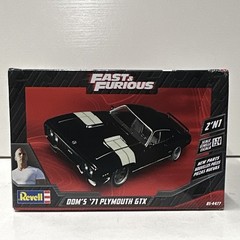 Revell Fast & Furious Dom’s ’71 Plymouth GTX 2’n1 1:24 Plastic Kit 85-4477