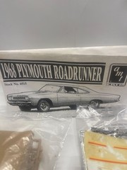 AMT 1960’s Muscle Car Model Kits 68 Roadrunner 66 Ford Fairlane GT 64 GTO NO BOX