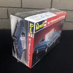 Vintage 1/25 REVELL ’67 PLYMOUTH GTX HEMI NEW OLD STOCK FACTORY SEALED 1994