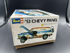 Vintage Revell ‘53 Chevy Panel 1/25 Street Classic Model Kit Edelbrock