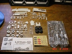 MPC Lotus INDY Turbine Car 1/25 Model Kit UPRM