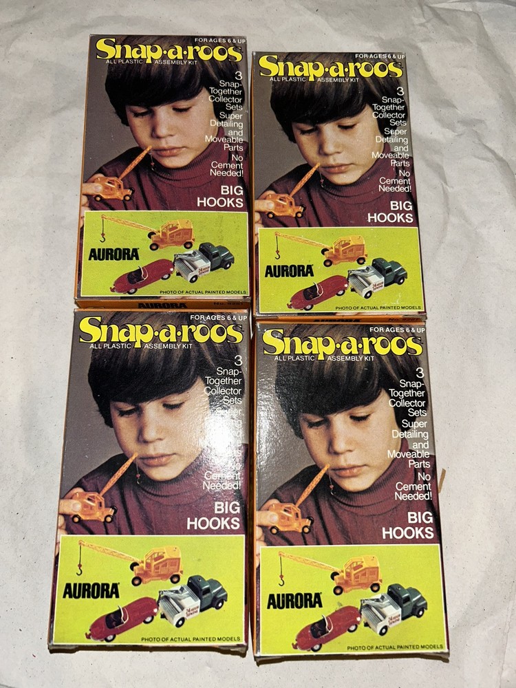 4 Aurora Snap-A-Roos Big Hooks Kits – Unused – Unopened