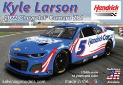 Salvinos Jr Models 2022 Camaro ZL1 #5 Kyle Larson Plastic Model (SJMHMC2022KLP)