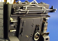 Eduard 1/35 M577 Command Vehicle Detail (Tamiya) 35650