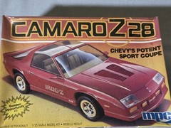 Vintage 1/25 MPC CAMARO Z28 POTENT SPORT COUPE #6308 FACTORY SEALED 1980s MINTY
