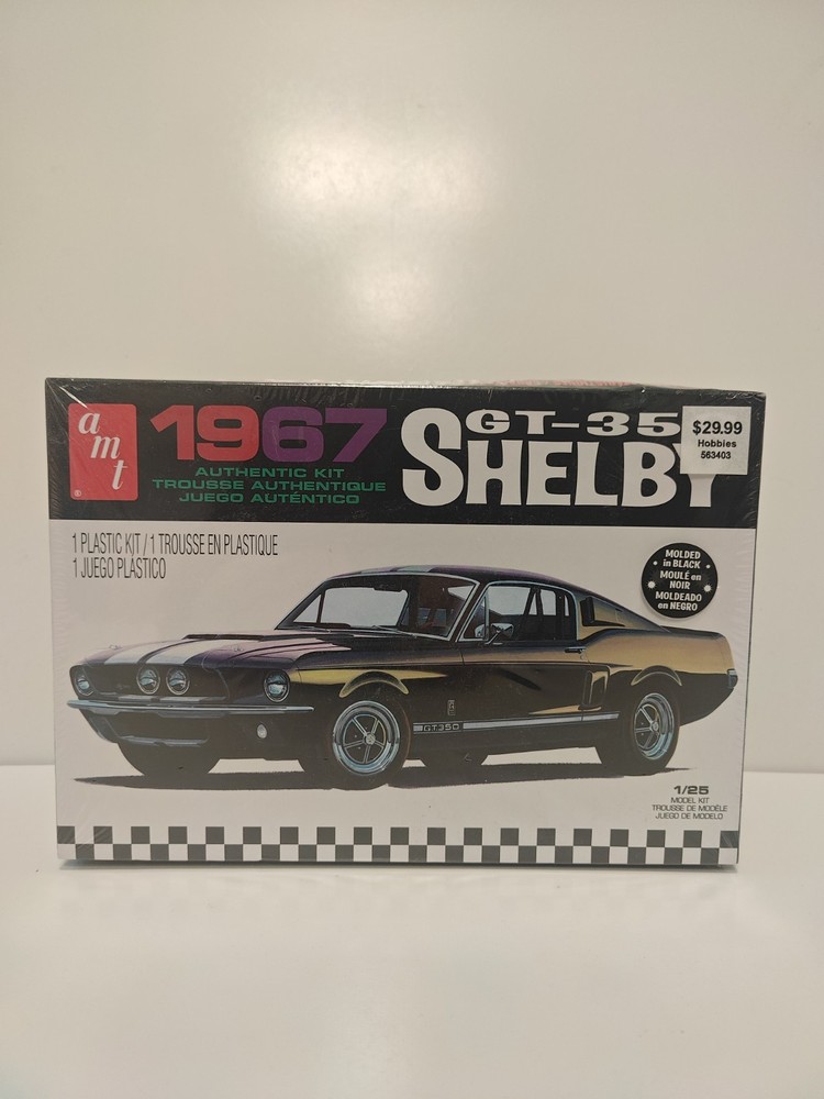 AMT 1967 GT-350 Shelby GT-500 Plastic Model Kit AMT834M/12 Molded in Black NEW