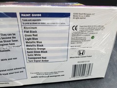 Revell 1:25 Honda Civic Hatchback Tuner Series 2’n1 Model Kit 85-2389 Dented Box