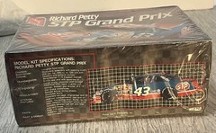 1:25 AMT Ertl Model Kit Richard Petty STP Grand Prix (FACTORY SEALED) 1990 #6728