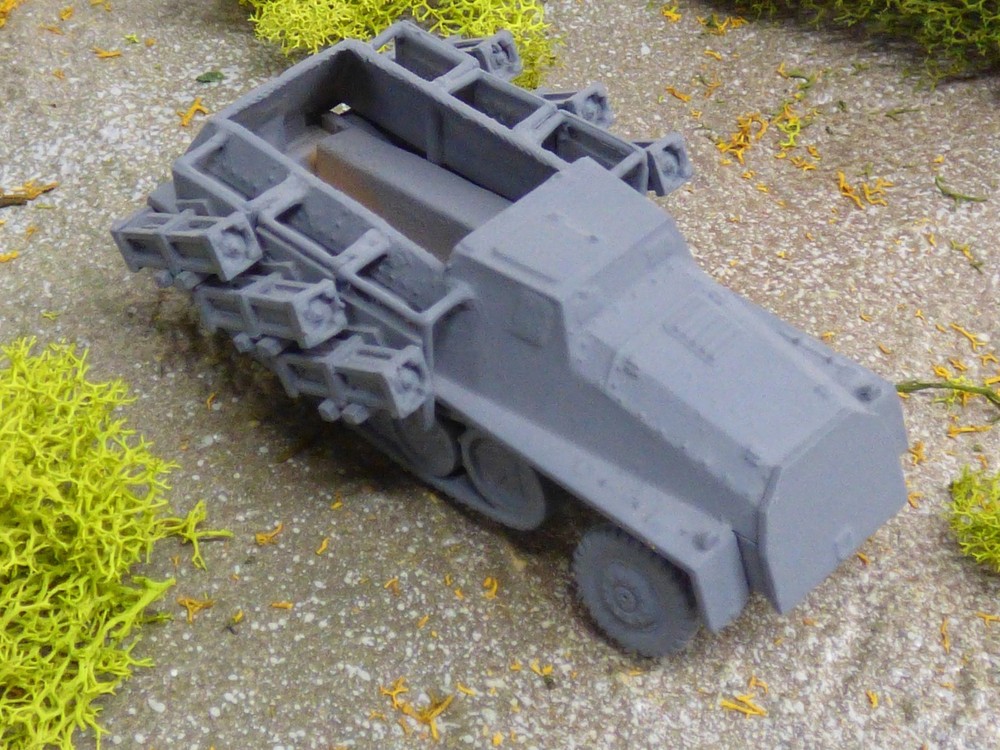 Roco Minitanks 1/87 Modified WWII German SWS/251 Halftrack W/Rockets Lot#9561B©