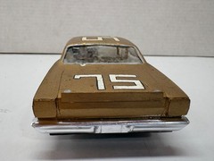 VINTAGE AMT 1/25 SCALE JUNKYARD 1966 FORD NASCAR JUNKYARD BUILT MODEL KIT