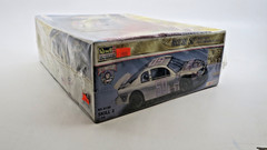 Revell 1/24 Limited Nascar 50th Anniversary Gold Chevy Monte Carlo Model Kit