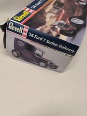 Revell 85-2982 1926 Ford T Sedan Delivery 1:25 Hot Rod Series Model Sealed Parts