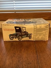 Vintage AMT 1925 T Roadster Laurel & Hardy Movie Car 1/25 Model Kit Sealed Parts