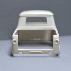 NB320 1:25 scale model of a Ford Econoline pick-up 3-window 1961-67 version