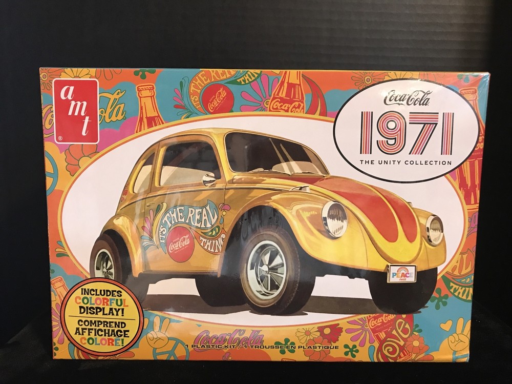 AMT 1284M/12 VOLKSWAGEN COCA-COLA “SUPERBUG GASSER” MODEL KIT-NIB-1/25 SCALE