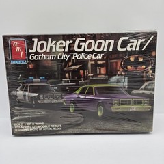 AMT Joker Goon Car Gotham City Police Car Batman Movie 1989 1:25 Model Kit NEW