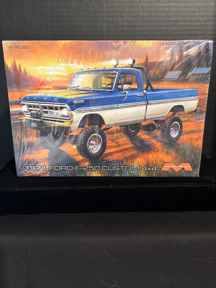 MOEBIUS 2567 1971 FORD F-250 CUSTOM 4×4 PICKUP TRUCK MODEL KIT-NIB-1/25 SCALE