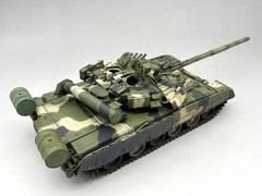 Amusing Hobby AH 35A060 1/35 Russian Main Battle Tank T-80U Full interior kit
