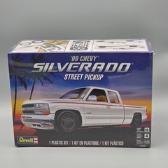 Revell 1/25 1999 99 Chevy Silverado Parts Kitbash Rear Suspension