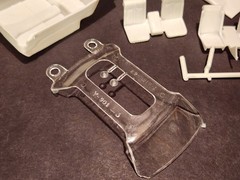 AMT 1969 Ford Thunderbird HT 1/25 Scale Model Kit – Nice Unbuilt Kit, Fair Box