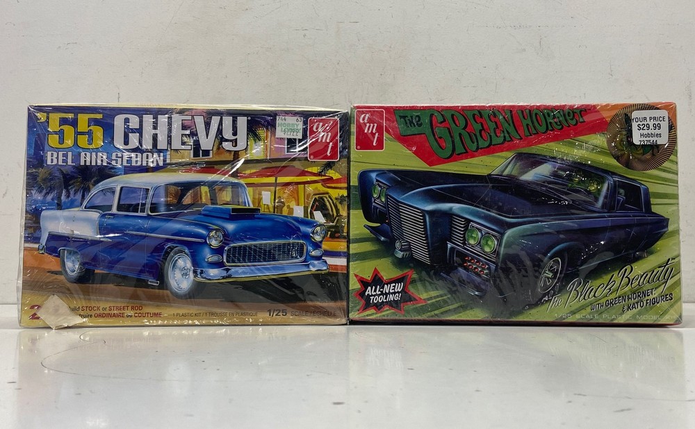 AMT Plastic Model Kit Lot 1/25 55 Chevy Bel Air & Green Hornet Black Beauty