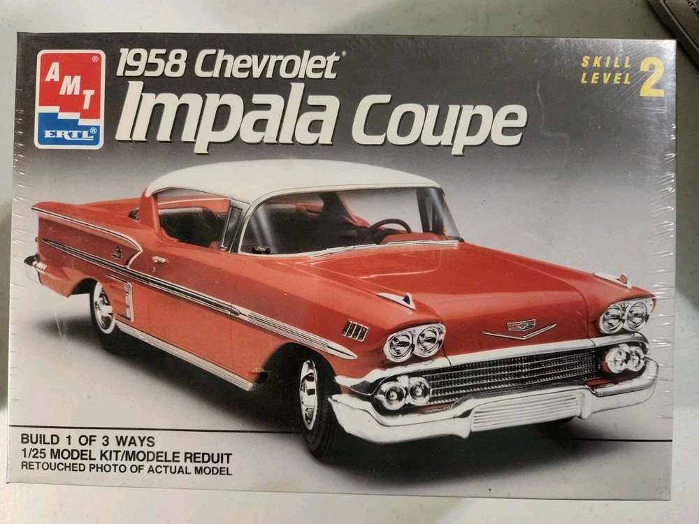 AMT 1958 Chevrolet Impala Coupe 1:25 Model Car Kit