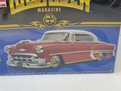 Revell Lowrider Magazine ’53 Chevy Bel Air Model Kit 1/24 2887 Sealed