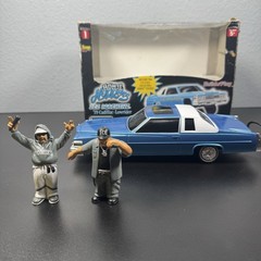 Lindberg HOMIE HOPPERZ Ice Machine 79 Cadillac Lowrider 1/25 Used