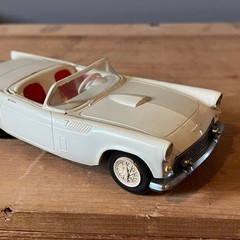 1957 Ford Thunderbird White Red Convertible AMT Dealer Promo Model Vintage