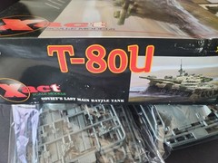 Xact Scale Models 35001 T-80U Russia’s Main Battle Tank Kit 1/35 Sealed Parts