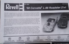 Revell ’68 Chevy Corvette Roadster-2 IN 1-OPEN BOX-Complete-Trophy & Goodies