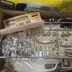 AMT T149 ’40 Ford Sedan Delivery 1940 “STREET RODS” 1/25 Model Car Kit Open Box