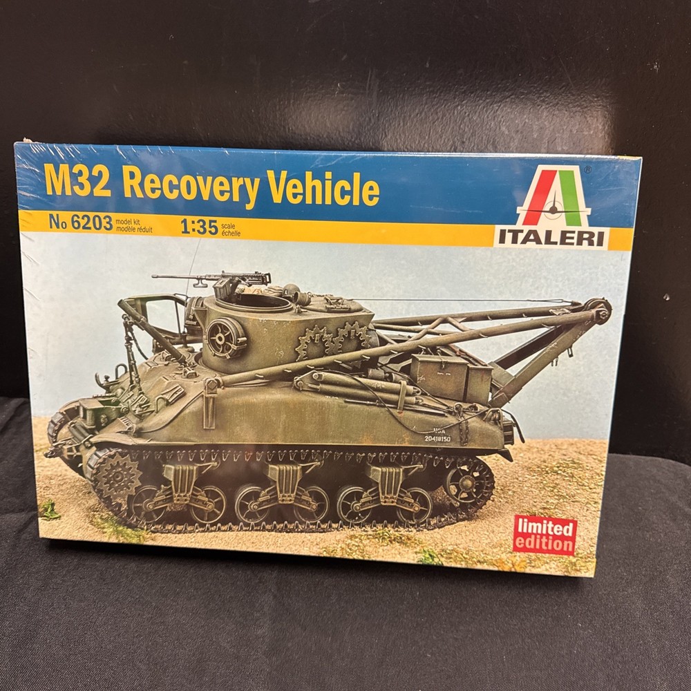 Italeri M32 Recovery Vehicle Model Kit SEALED