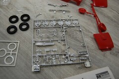 Monogram ’56 T-Bird Model Car Kit 1:24 Scale Pre-Owned Partially Assembled 1956
