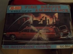 VINTAGE Jo Han Fire Rescue Ambulance 1/25 Model Kit OPEN BOX